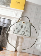 フェンディ スーパーコピー FFロゴ 断トツ人気